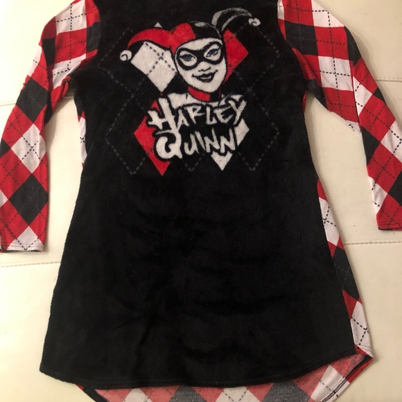 Harley Quinn pj shirt/dress - Picture 2 of 5